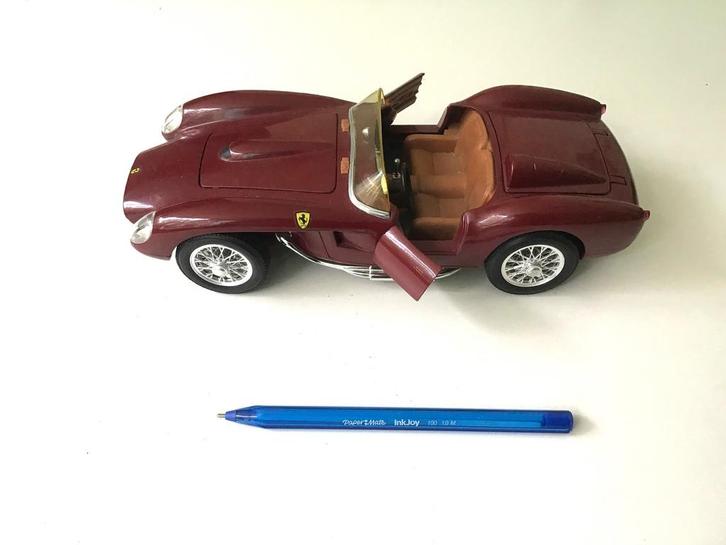 Ferrari 250 Testa Rossa 1958 1:18, Hobby en Vrije tijd, Modelauto's | 1:18, Zo goed als nieuw, Auto, Overige merken, Ophalen of Verzenden