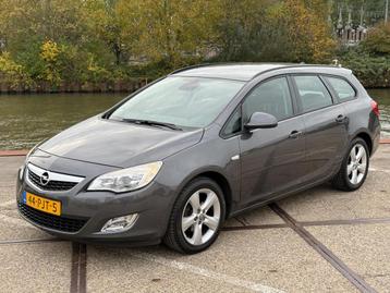 Opel Astra Sports Tourer 1.3 CDTi S/S Edition Airco/LMV/NAP! beschikbaar voor biedingen