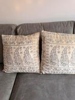 Goround sierkussen met borduursel, Ophalen, Zo goed als nieuw, Beige, Vierkant