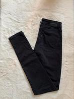 Levi's broek 721 high rise skinny 26/32, Zwart, Ophalen of Verzenden, Zo goed als nieuw, W27 (confectie 34) of kleiner