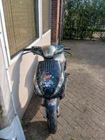 Mooie zip loopt niet, Fietsen en Brommers, Scooters | Piaggio, Ophalen, Maximaal 45 km/u, Zip, Zo goed als nieuw
