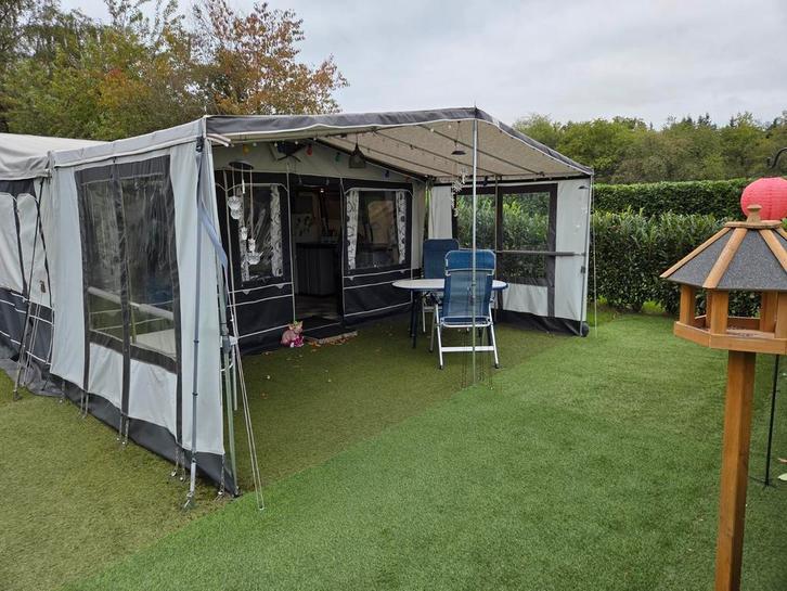 Knaus Sudwind 450 bouwjaar 2002 met voortent en luifel, Caravans en Kamperen, Voortenten en Luifels, Gebruikt, Ophalen of Verzenden