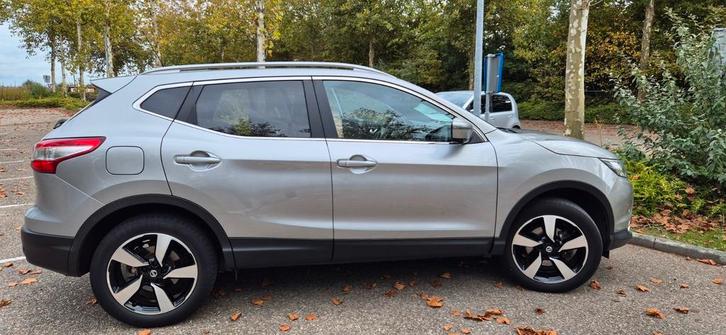 Nissan Qashqai 1.2 2017 Grijs, panoramadak, trekhaak, stoel, Auto's, Nissan, Particulier, Qashqai, Benzine, C, SUV of Terreinwagen