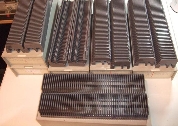 Dia sledes, diaraampjes en dia carousels, Audio, Tv en Foto, Overige Audio, Tv en Foto, Gebruikt, Ophalen