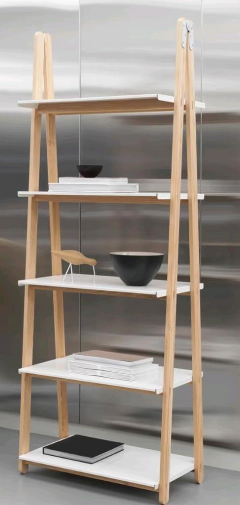 Normann Copenhagen One Step Up hoge boekenkast, Huis en Inrichting, Kasten | Stellingkasten, Gebruikt, Ophalen