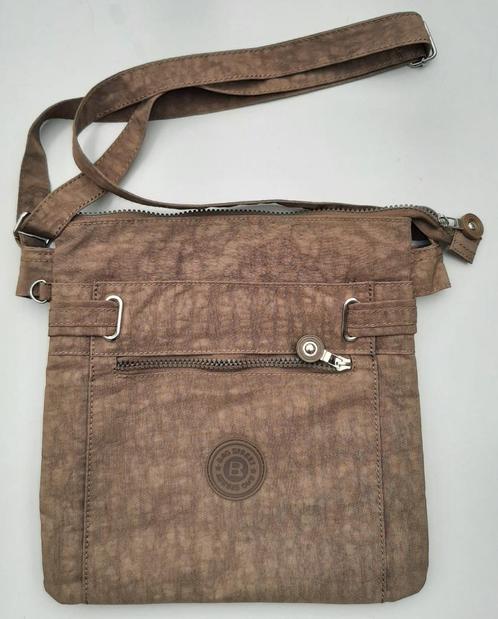 Bruine schoudertas / crossbody met heel veel vakken, Sieraden, Tassen en Uiterlijk, Tassen | Schoudertassen, Nieuw, Bruin, Ophalen