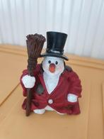 Vintage beeldje van sneeuwpop. 9,5 cm hoog. Onbeschadigd., Verzamelen, Beelden en Beeldjes, Ophalen of Verzenden, Zo goed als nieuw