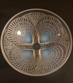 Lalique Coquille 13,5cm opalecent, Antiek en Kunst, Ophalen of Verzenden