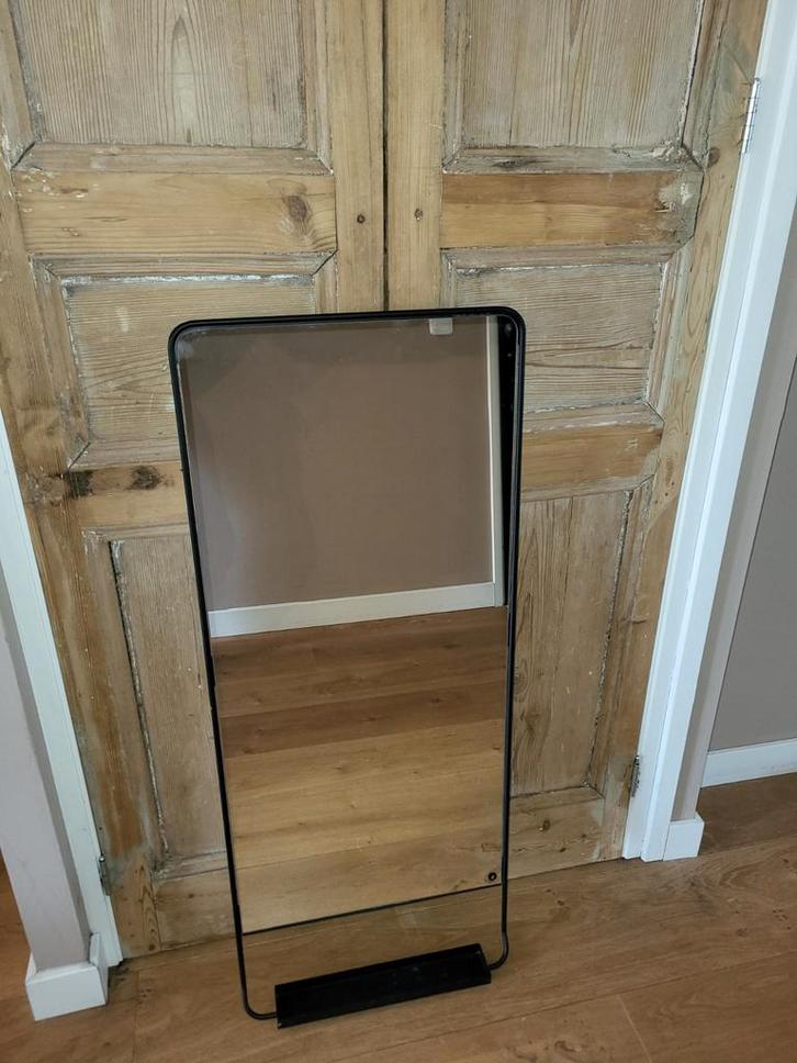 Spiegel House Doctor met stalen frame, Huis en Inrichting, Woonaccessoires | Spiegels, Gebruikt, Minder dan 50 cm, 100 tot 150 cm