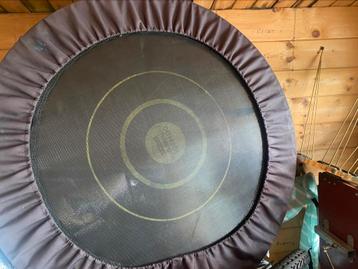 Trampoline beschikbaar voor biedingen
