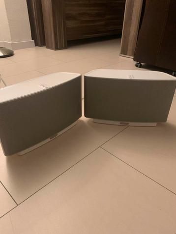 Sonos play 5 set beschikbaar voor biedingen