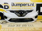 BUMPER Renault Clio 5 2019-2023 VOORBUMPER + Grill 2-F8-1028, Gebruikt, Ophalen of Verzenden, Bumper, Voor