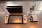 Nintendo Switch V1 Unpatched 2017, Spelcomputers en Games, Ophalen of Verzenden, Gebruikt, Met 2 controllers, Switch Original