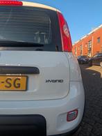 Fiat Panda 1.0 70pk Hybrid 2022 S&S | CarPlay | Nieuwstaat |, Auto's, Voorwielaandrijving, Stof, 40 €/maand, Zwart