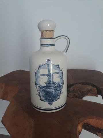 Delftsblauw Stolpflesje, kruikje. beschikbaar voor biedingen