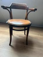 Thonet stoel, Ophalen