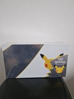 25th celebrations ultra premium sealed!, Hobby en Vrije tijd, Verzamelkaartspellen | Pokémon, Ophalen of Verzenden, Zo goed als nieuw