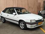 Opel Kadett 1.6i GT Bertone Cabriolet Barnfind! nwe APK, Auto's, Voorwielaandrijving, Stof, Gebruikt, Kadett