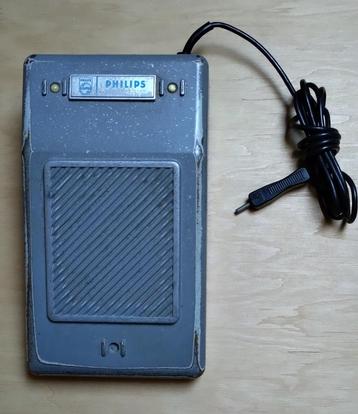 Philips voetschakelaar type XB7004/05 nrB135 beschikbaar voor biedingen