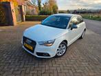 Audi A1 1.2 Tfsi 63KW 2011 Wit, Auto's, Voorwielaandrijving, Stof, Zwart, 4 cilinders