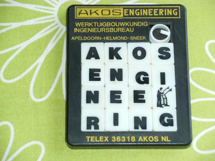 Schuifpuzzel AKOS engineering, Verzamelen, Overige Verzamelen, Zo goed als nieuw, Ophalen of Verzenden