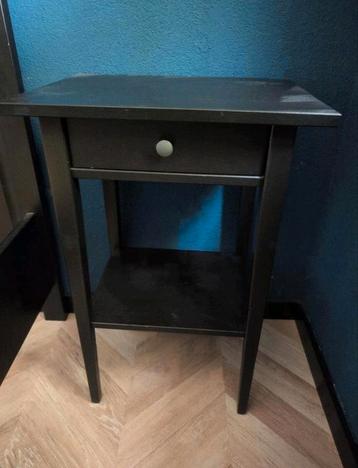 2x Ikea Hemnes nachtkastje beschikbaar voor biedingen