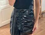 Blinkend Lak Rokje maat M, Kleding | Dames, Rokken, Verzenden, Zo goed als nieuw, Zwart, Boven de knie