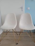 2 Teddy stoelen met gouden poten, Huis en Inrichting, Stoelen, Ophalen, Twee, Wit, Zo goed als nieuw