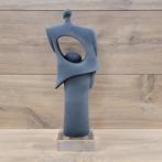 Grijze keramische sculptuur gemaakt in Spanje door Paor SA, Ophalen of Verzenden