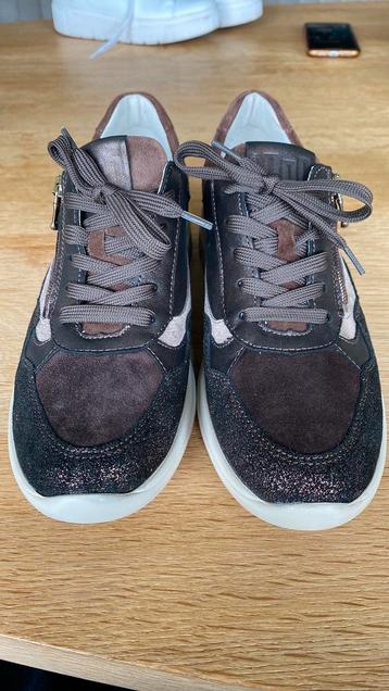 Waldläufer leren sneakers maat 41 beschikbaar voor biedingen