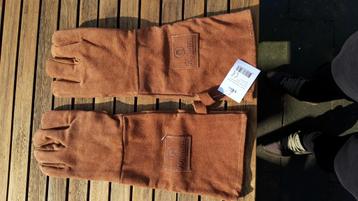 Kylians BBQ handschoenen beschikbaar voor biedingen
