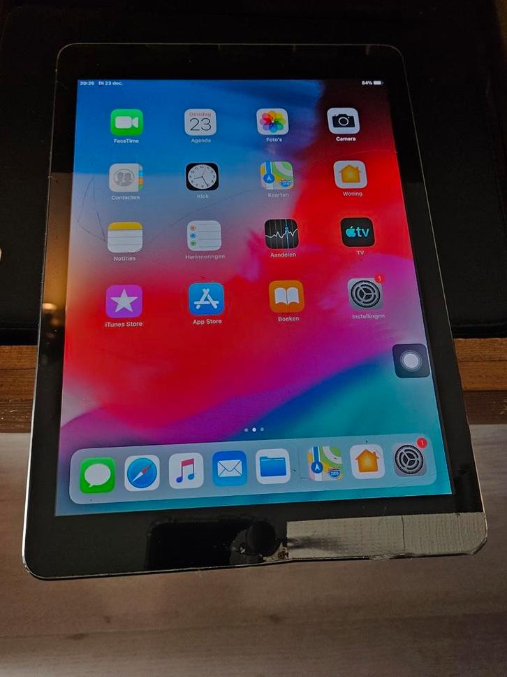 Apple iPad Air 1 16GB (Scherm Schade !), Computers en Software, Apple iPads, Gebruikt, Apple iPad Air, Wi-Fi, 10 inch, 16 GB, Zwart