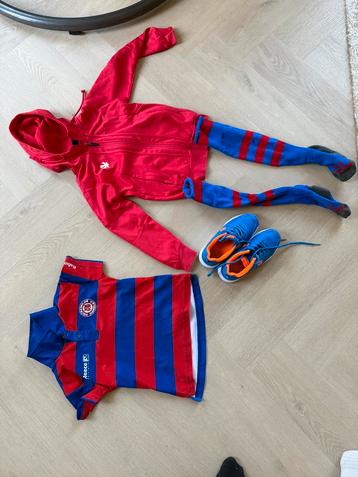 Complete HC Haarlem hockeySet maat 128 beschikbaar voor biedingen