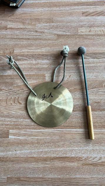 mini gong met prachtig geluid /+ hamer / voor yoga/ zen, enz beschikbaar voor biedingen