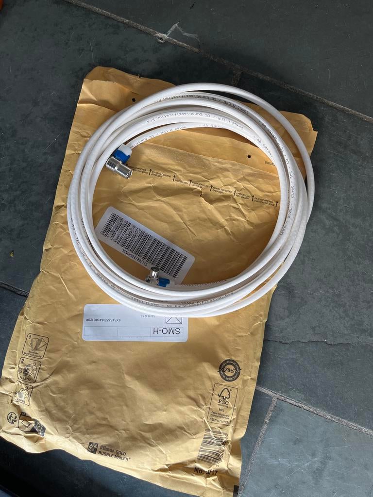 Coax kabel 5 meter - Hirschmann haakse pluggen, Audio, Tv en Foto, Audiokabels en Televisiekabels, Ophalen of Verzenden, Nieuw