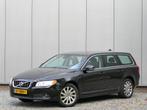 Volvo V70 1.6 T4 Limited Edition Leer / Navigatie / Afneemba, Auto's, Euro 5, 15 km/l, Gebruikt, Zwart