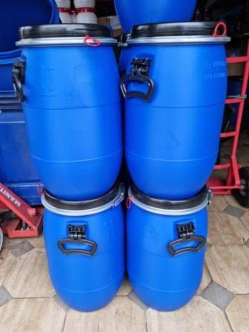Blauwe vaten,tonnen van 30 L met deksel en klemring, Tuin en Terras, Regentonnen, Nieuw, Kunststof, Minder dan 75 liter, Ophalen