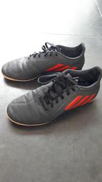 Adidas zaalvoetbalschoenen maat 39,5, Schoenen, Maat XS of kleiner, Gebruikt, Ophalen of Verzenden