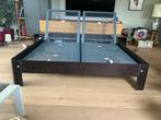 Auping 160x210 35cm hoog met achterwand, Huis en Inrichting, Ophalen, Maagdenburg straat 26 Deventer, Eenpersoons, Bruin