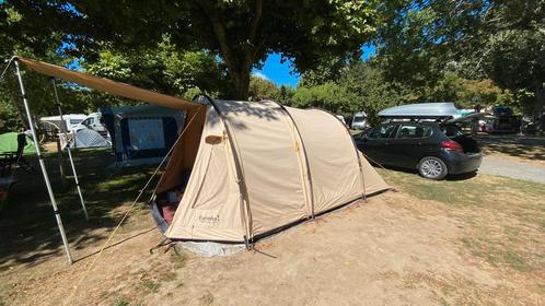 Tunneltent 4 persoons Eureka, Caravans en Kamperen, Tenten, tot en met 4, Zo goed als nieuw, Ophalen