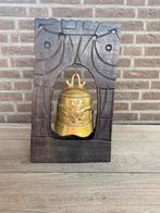 Antieke gong, Ophalen