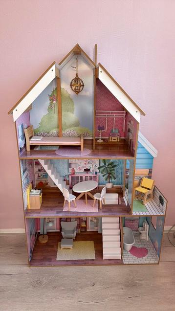Barbie huis beschikbaar voor biedingen