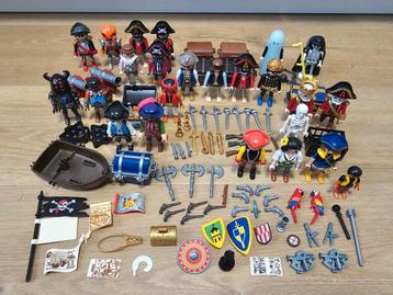 Heel veel Playmobil piraten, ridders en meer (jongens set) beschikbaar voor biedingen