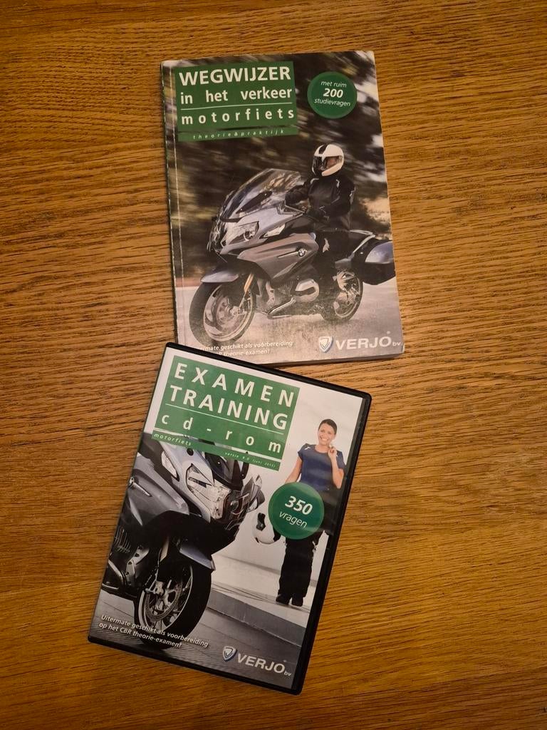 Motor Theorie Boek + CD Oefenexamens, Ophalen of Verzenden, Zo goed als nieuw, Onbekend, Algemeen