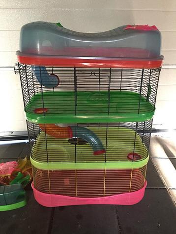 Garagesale-Hamsterkooi-Tower incl. penthouse beschikbaar voor biedingen