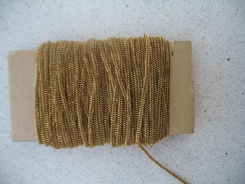 Hobby Koord D.Bruin Lurex Goudkl. Restantje Vintage, Hobby en Vrije tijd, Overige Hobby en Vrije tijd, Nieuw, Ophalen of Verzenden