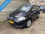 Volkswagen FOX Zeer mooie auto rijdt schakelt goed met jaar, Auto's, Volkswagen, Origineel Nederlands, Te koop, Benzine, 4 stoelen