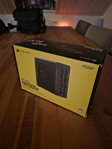 Corsair RM - 1000 What - PC voeding beschikbaar voor biedingen