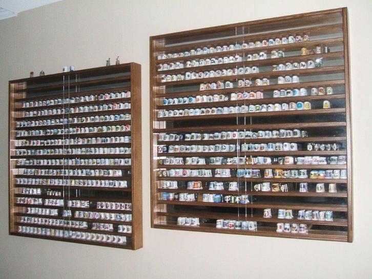 VINGERHOED VITRINES, Huis en Inrichting, Kasten | Vitrinekasten, Nieuw, Minder dan 100 cm, 50 tot 100 cm, Minder dan 25 cm, Met deur(en)