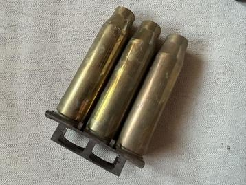 Britse 30mm x 170 Rarden patronen op clip - LEEG beschikbaar voor biedingen
